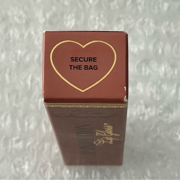 NEW IN BOX Too Faced Lip Injection Plumping Lip Gloss - Secure The Bag - Picture 7 of 7